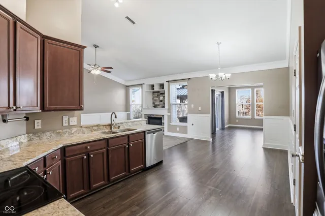 $419,500 | 834 Bristle Lake Drive, Brownsburg, IN 46112