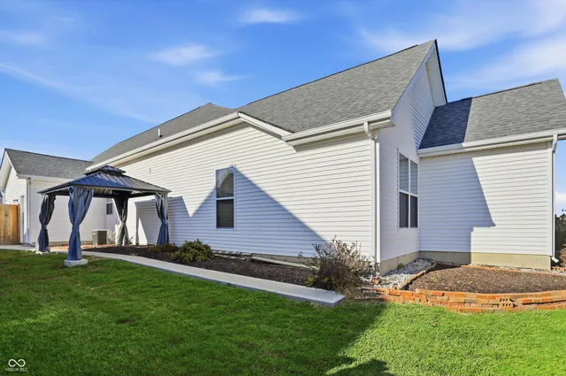 $419,500 | 834 Bristle Lake Drive, Brownsburg, IN 46112