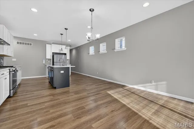 $2,800 | 26 Rydal Place, St. Charles, MO 63303