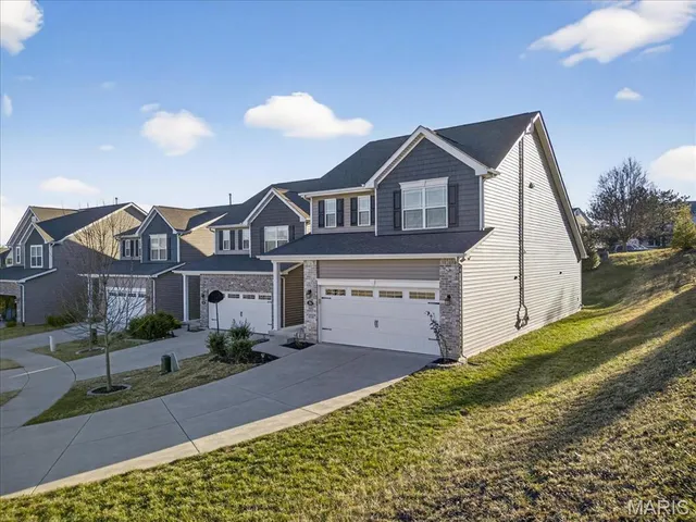 $2,800 | 26 Rydal Place, St. Charles, MO 63303