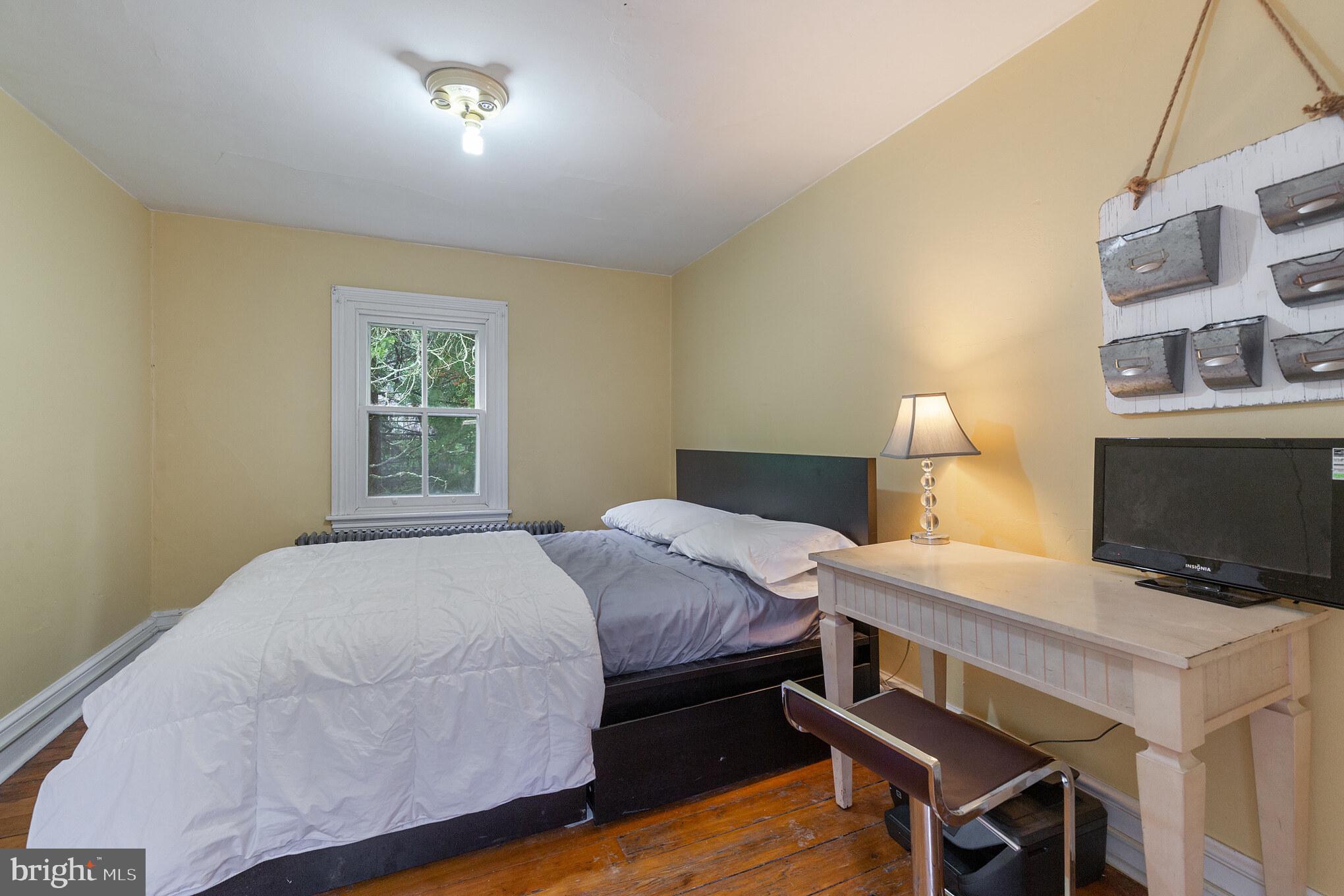122 East Conestoga Road Devon, PA 19333 - Photo 14 of 16