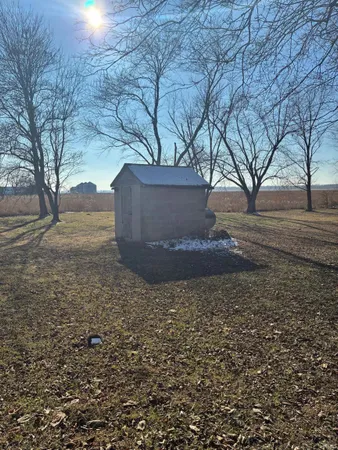 $169,900 | 7059 Beal Road, Vincennes, IN 47591