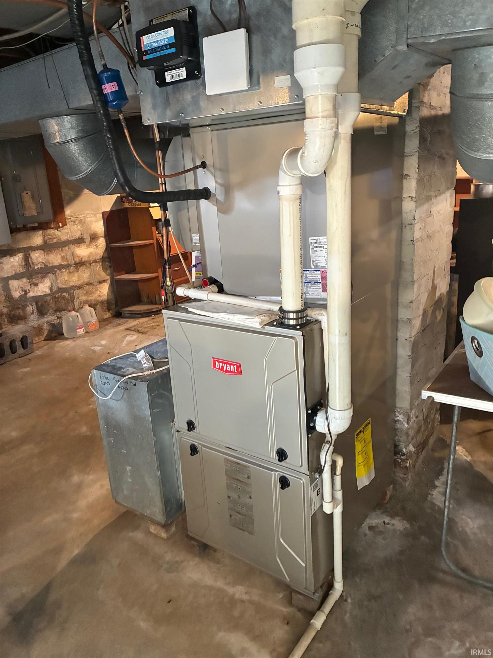 7059 Beal Road Vincennes, IN 47591 - Photo 5 of 27