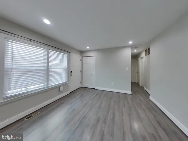 $3,089 | 106 Oakmere Road, Owings Mills, MD 21117