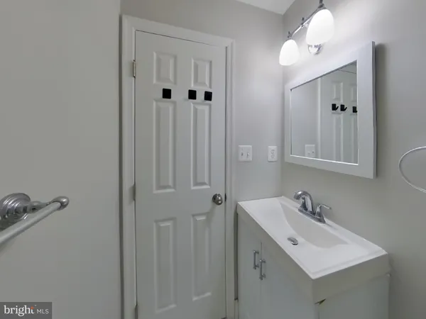 $3,089 | 106 Oakmere Road, Owings Mills, MD 21117