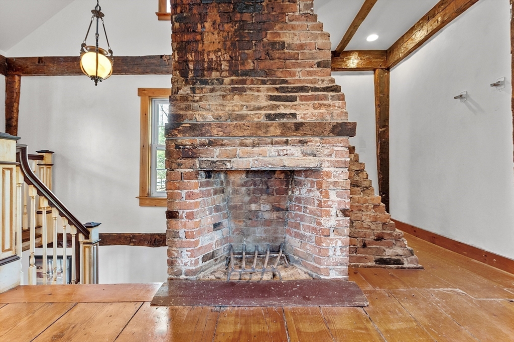 291 Still River Road Harvard, MA 01451 - Photo 18 of 42 a view of entryway