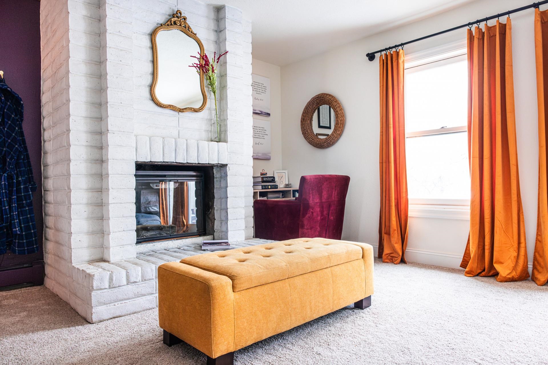 2619 H Road Grand Junction, CO 81506 - Photo 31 of 39 a living room with furniture and a window