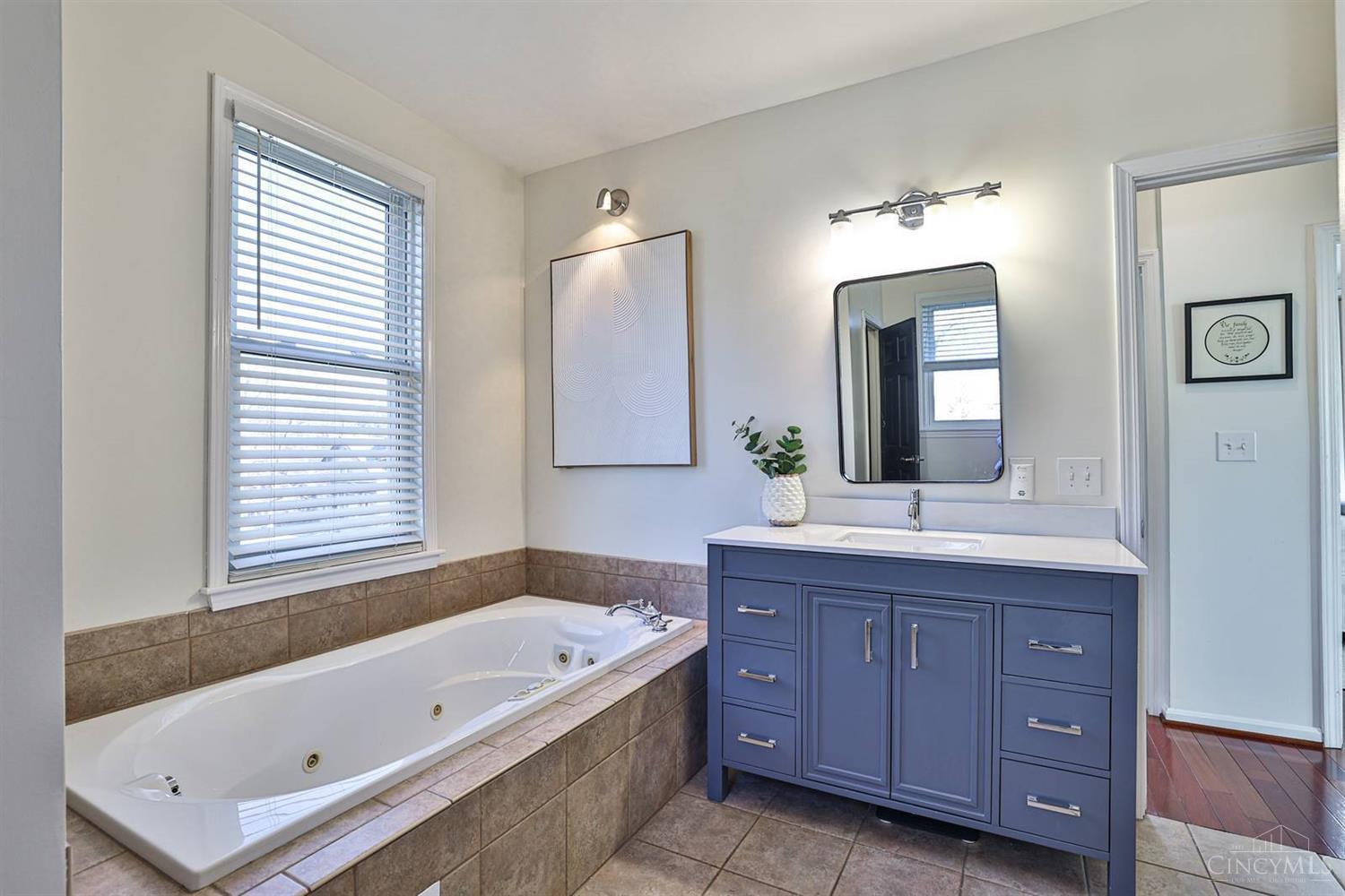 5707 Ridge Avenue Cincinnati, OH 45213 - Photo 25 of 32 Gallery Image 25