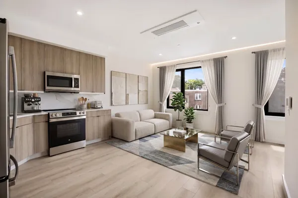 $2,700 | 4525 Bergenwood Avenue, Unit 207, North Bergen, NJ 07047