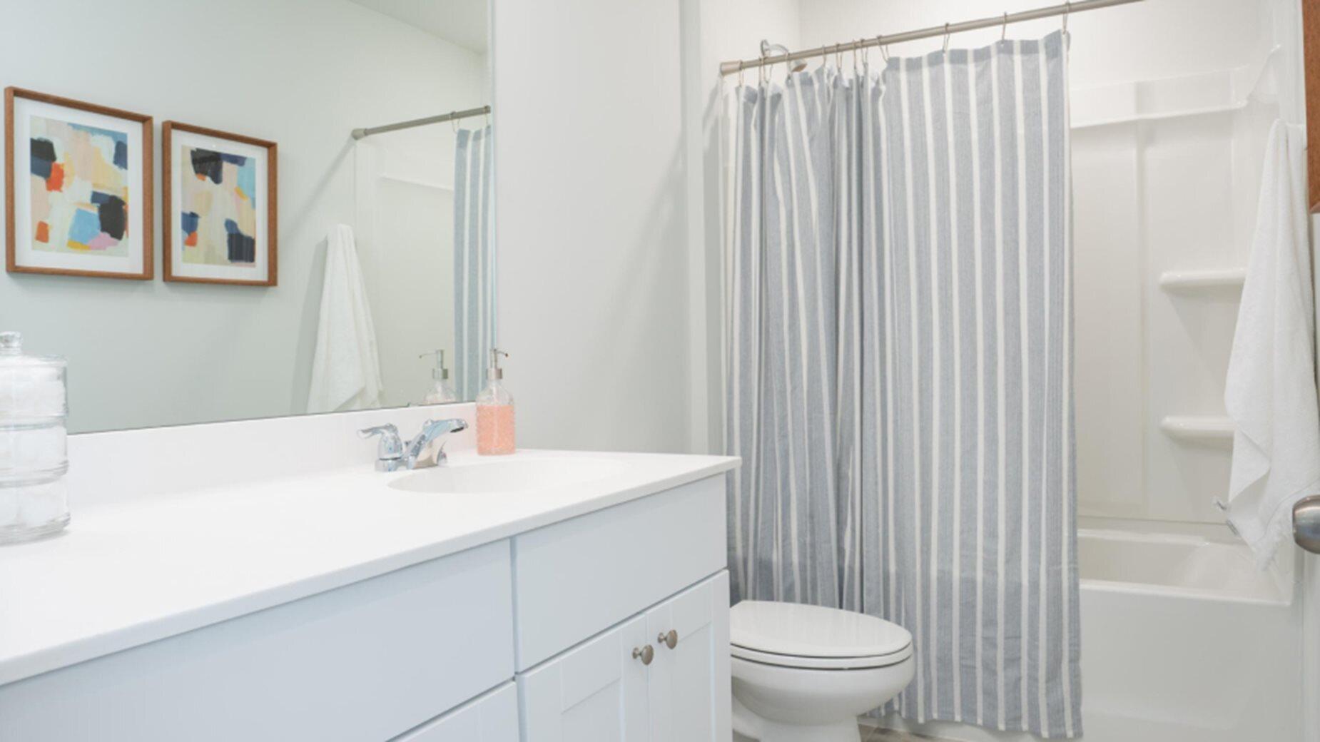 369 Pine Crest View Drive Summerville, SC 29486 - Photo 2 of 17 Bathroom 2