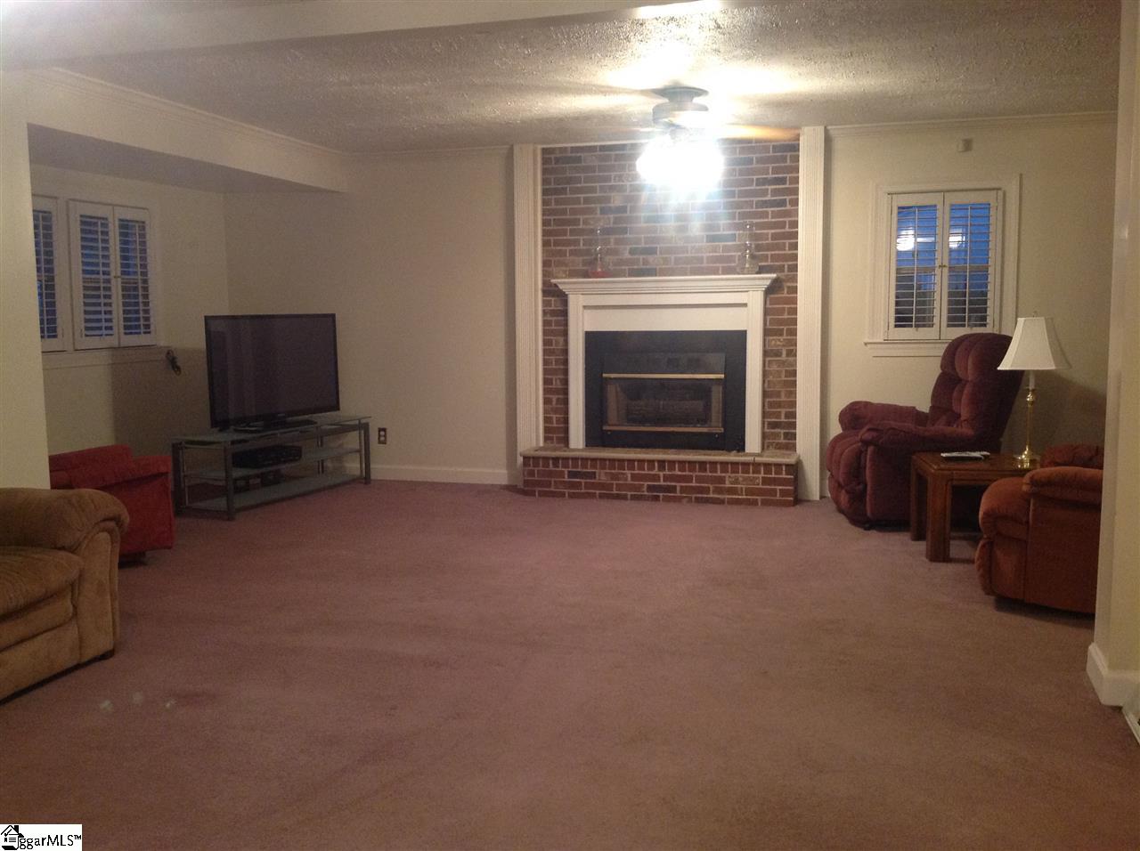 401 Garrett Street Fountain Inn, SC 29644 - Photo 10 of 23 Gallery Image 10