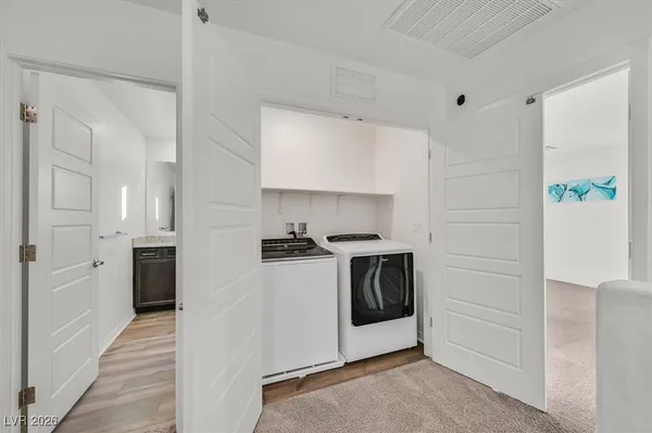 $1,900 | 2212 Langmore Street, Las Vegas, NV 89115