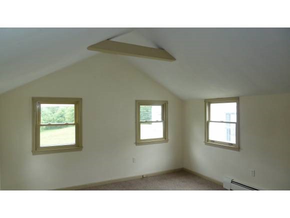 135 Ponemah Hill Road, Unit 1 Milford, NH 03055 - Photo 13 of 24