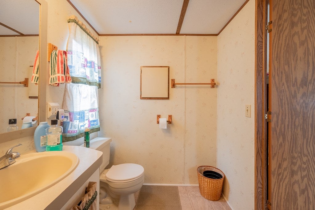 2804 Price Ridge Road Bland, VA 24315 - Photo 25 of 63 Gallery Image 25