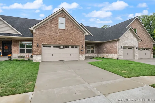$544,900 | 810 Katie Lane, New Albany, IN 47150