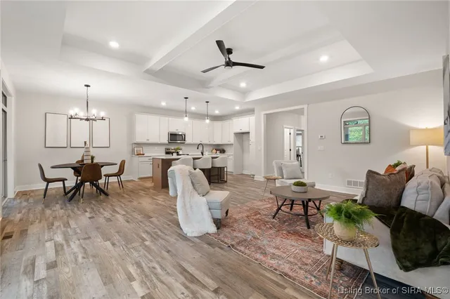 $544,900 | 810 Katie Lane, New Albany, IN 47150