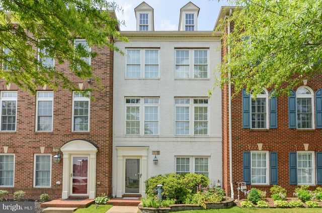 $760,000 | 818 West Glebe Road, Alexandria, VA 22305