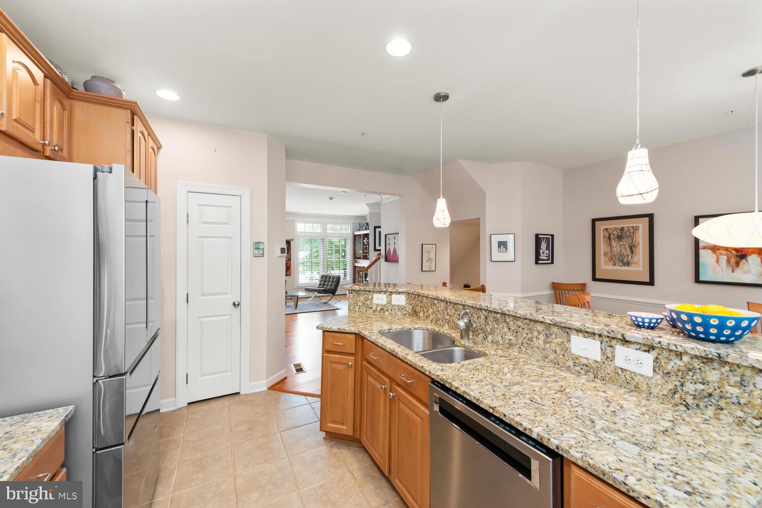818 West Glebe Road Alexandria, VA 22305 - Photo 13 of 36
