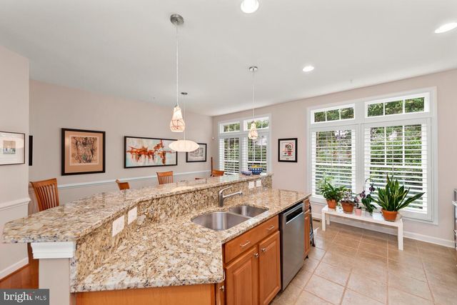 $760,000 | 818 West Glebe Road, Alexandria, VA 22305