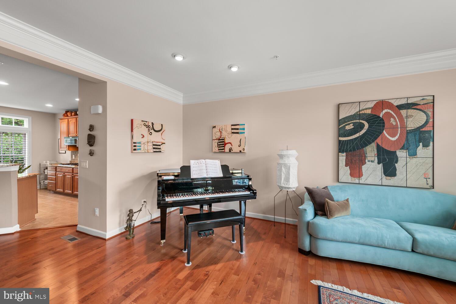 818 West Glebe Road Alexandria, VA 22305 - Photo 20 of 36