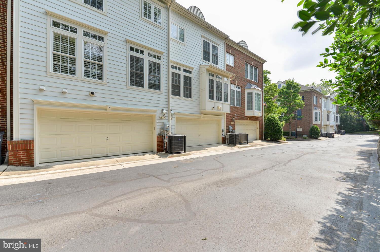 818 West Glebe Road Alexandria, VA 22305 - Photo 32 of 36