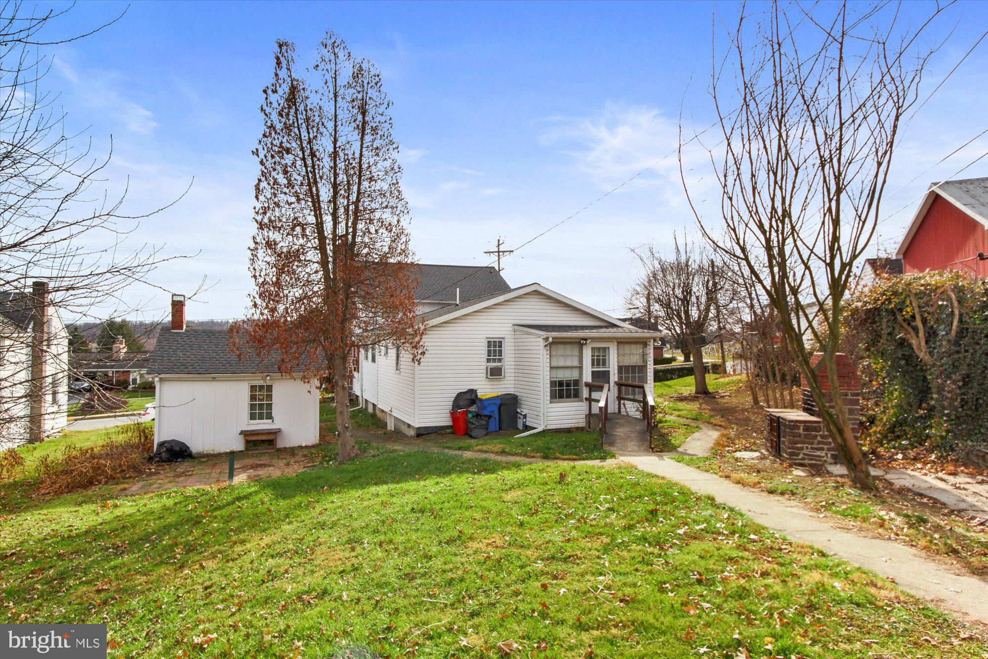 121 Maple Street Manchester, PA 17345 - Photo 18 of 21 Gallery Image 18
