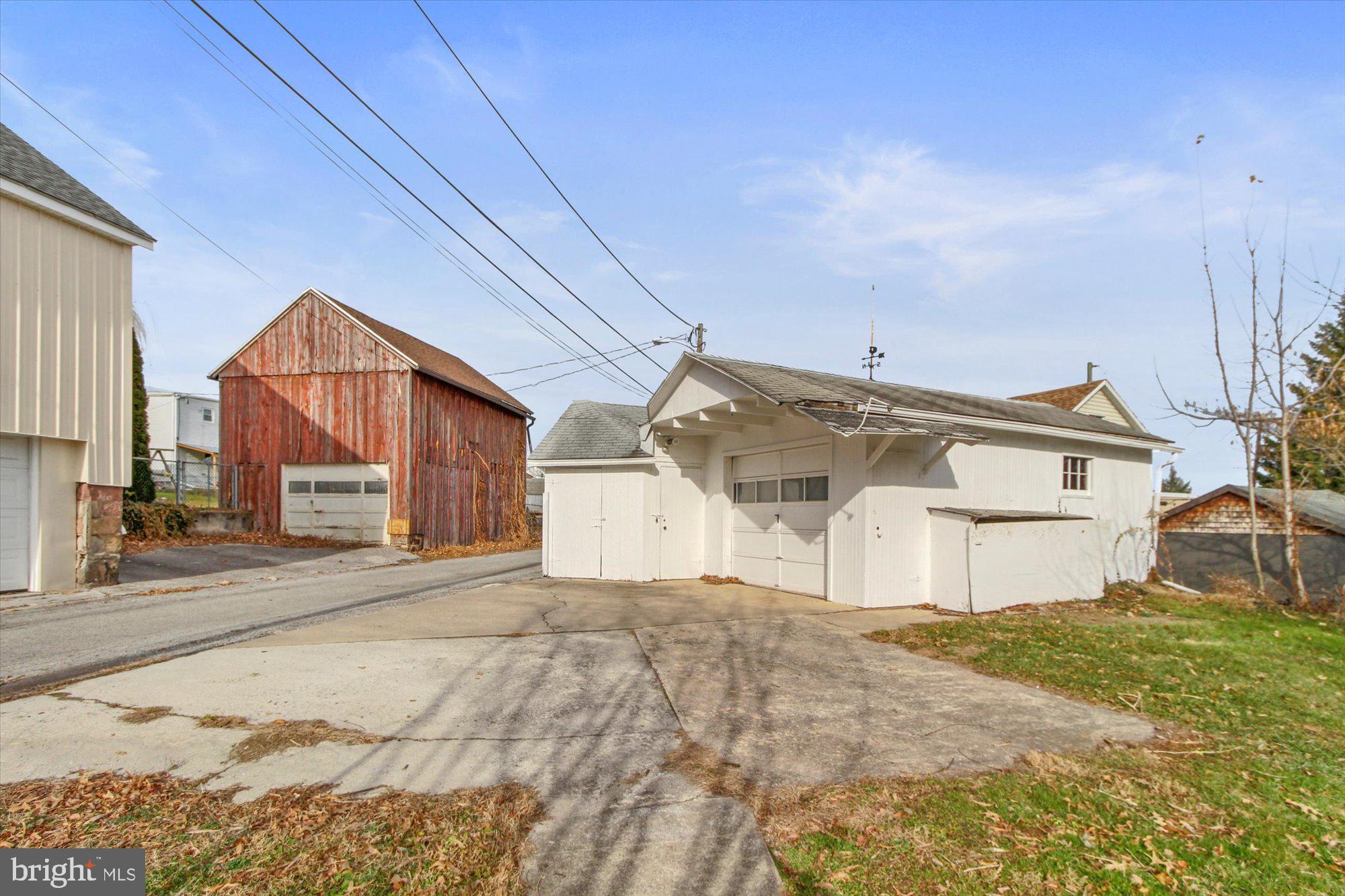 121 Maple Street Manchester, PA 17345 - Photo 19 of 21 Gallery Image 19