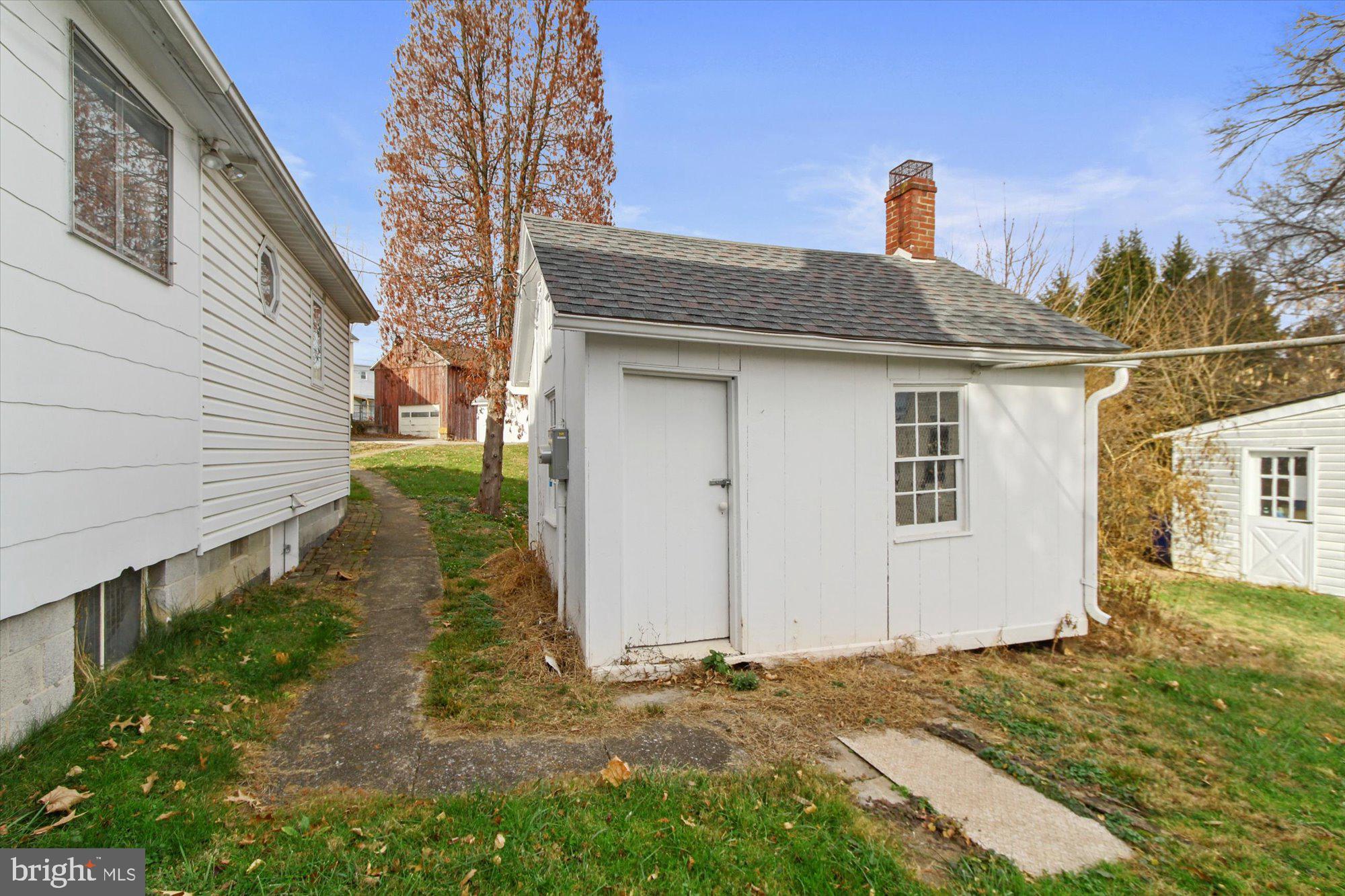 121 Maple Street Manchester, PA 17345 - Photo 20 of 21 Gallery Image 20