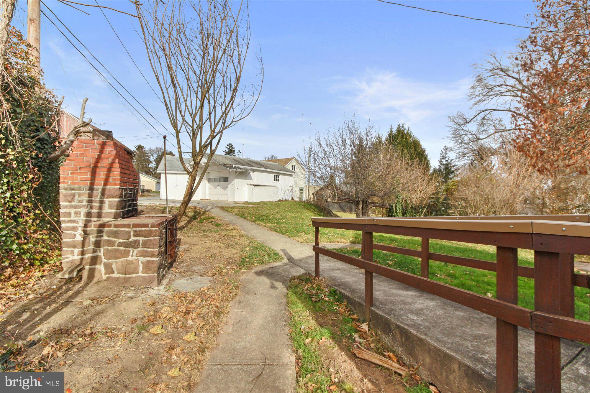 121 Maple Street Manchester, PA 17345 - Photo 21 of 21 Gallery Image 21