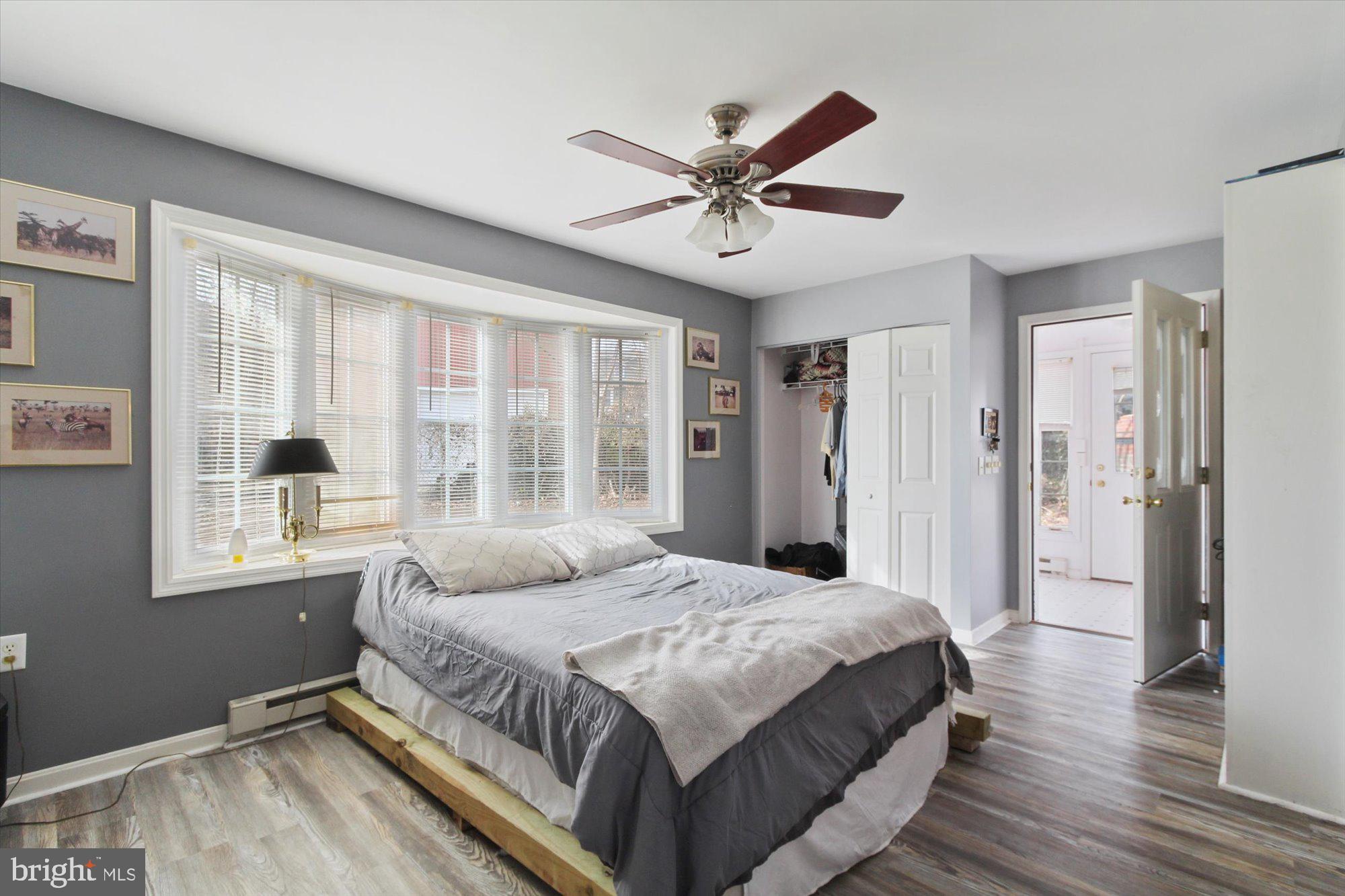 121 Maple Street Manchester, PA 17345 - Photo 10 of 21 Gallery Image 10