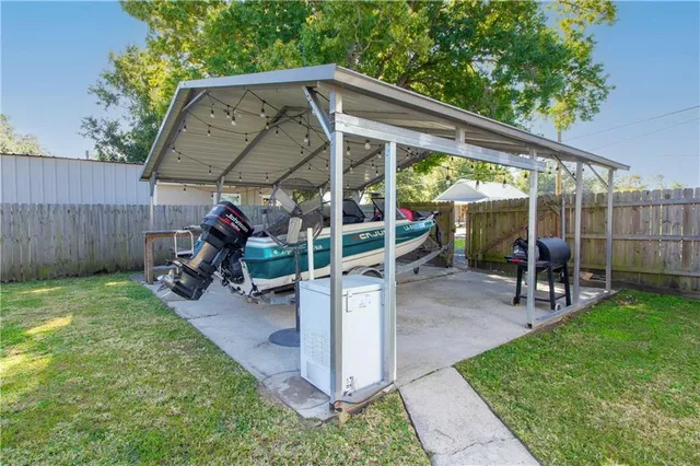 $1,400 | 452 Historic W Street, Garyville, LA 70051