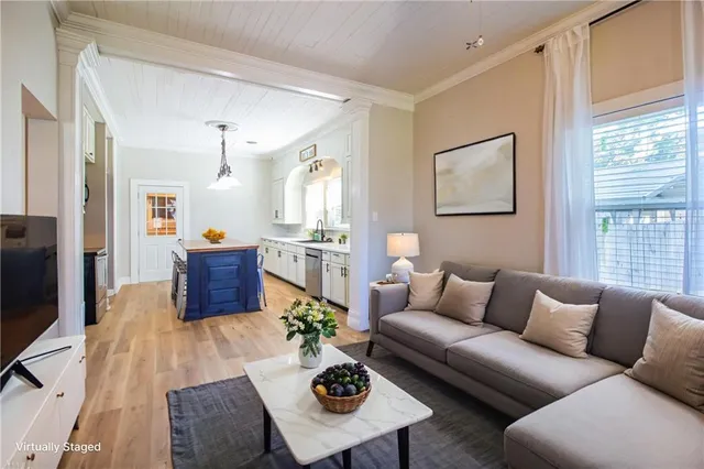 $1,400 | 452 Historic W Street, Garyville, LA 70051