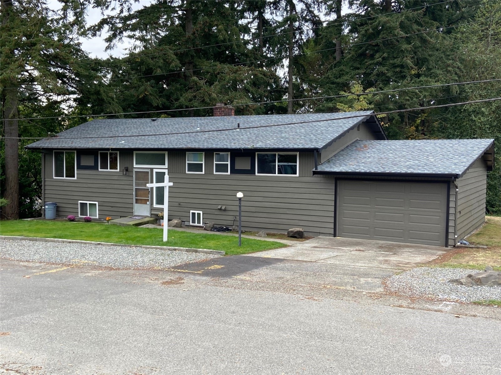 12733 2nd Avenue Southwest Burien, WA 98146 - Photo 27 of 27 a view of outdoor space yard and front view of a house