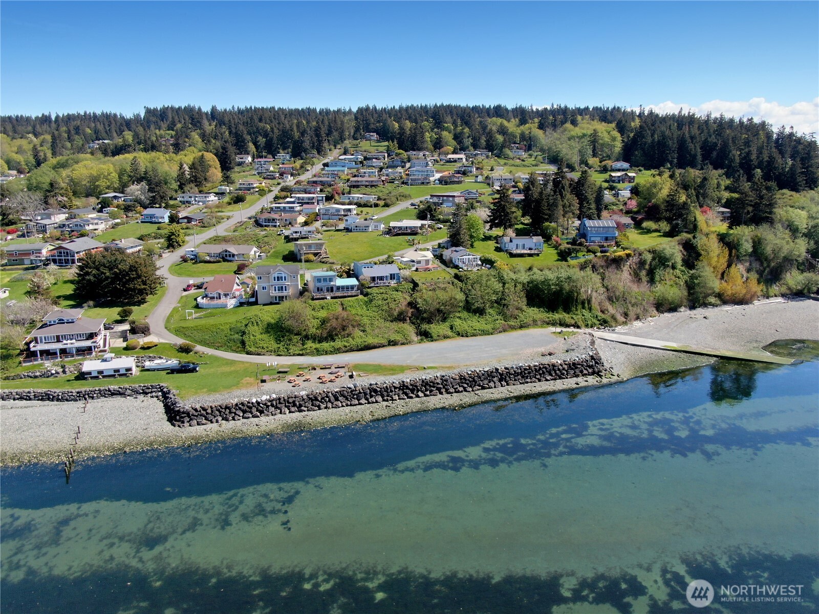 4135 Lovely Road Clinton, WA 98236 - Photo 25 of 32 Gallery Image 25
