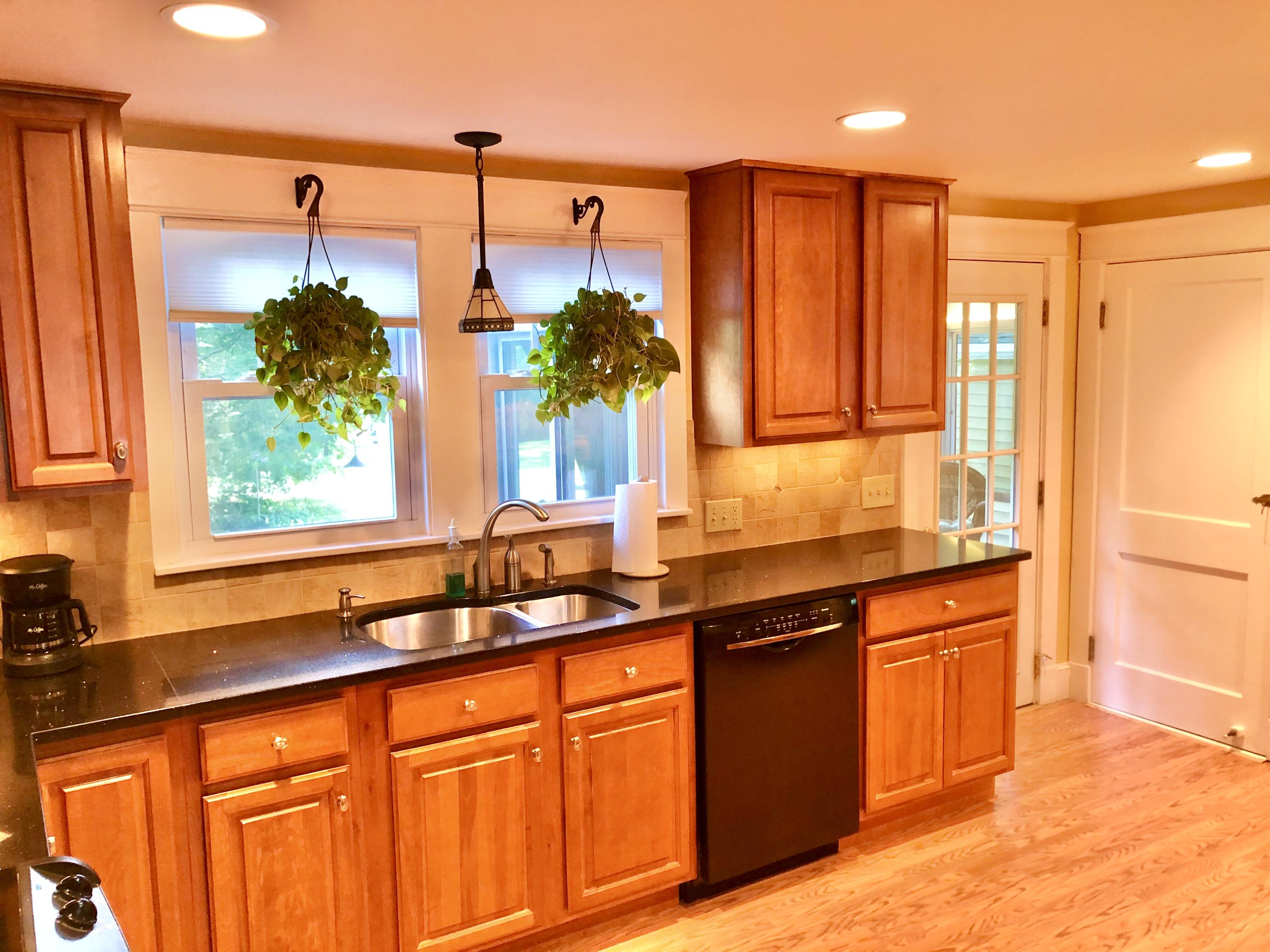 58 Reed Street Westbrook, ME 04092 - Photo 5 of 55 Kitchen