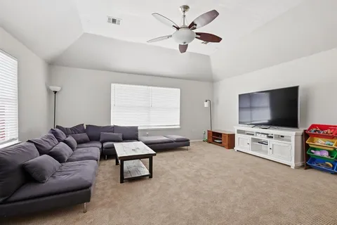 $624,000 | 1121 London Drive, Frisco, TX 75036