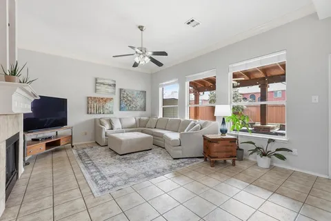 $624,000 | 1121 London Drive, Frisco, TX 75036