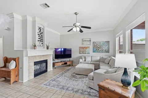 $624,000 | 1121 London Drive, Frisco, TX 75036