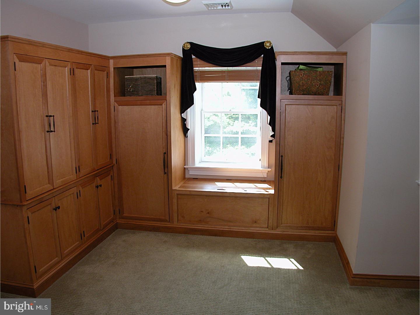 490 Byers Road Chester Springs, PA 19425 - Photo 15 of 25 Walk-in Closet