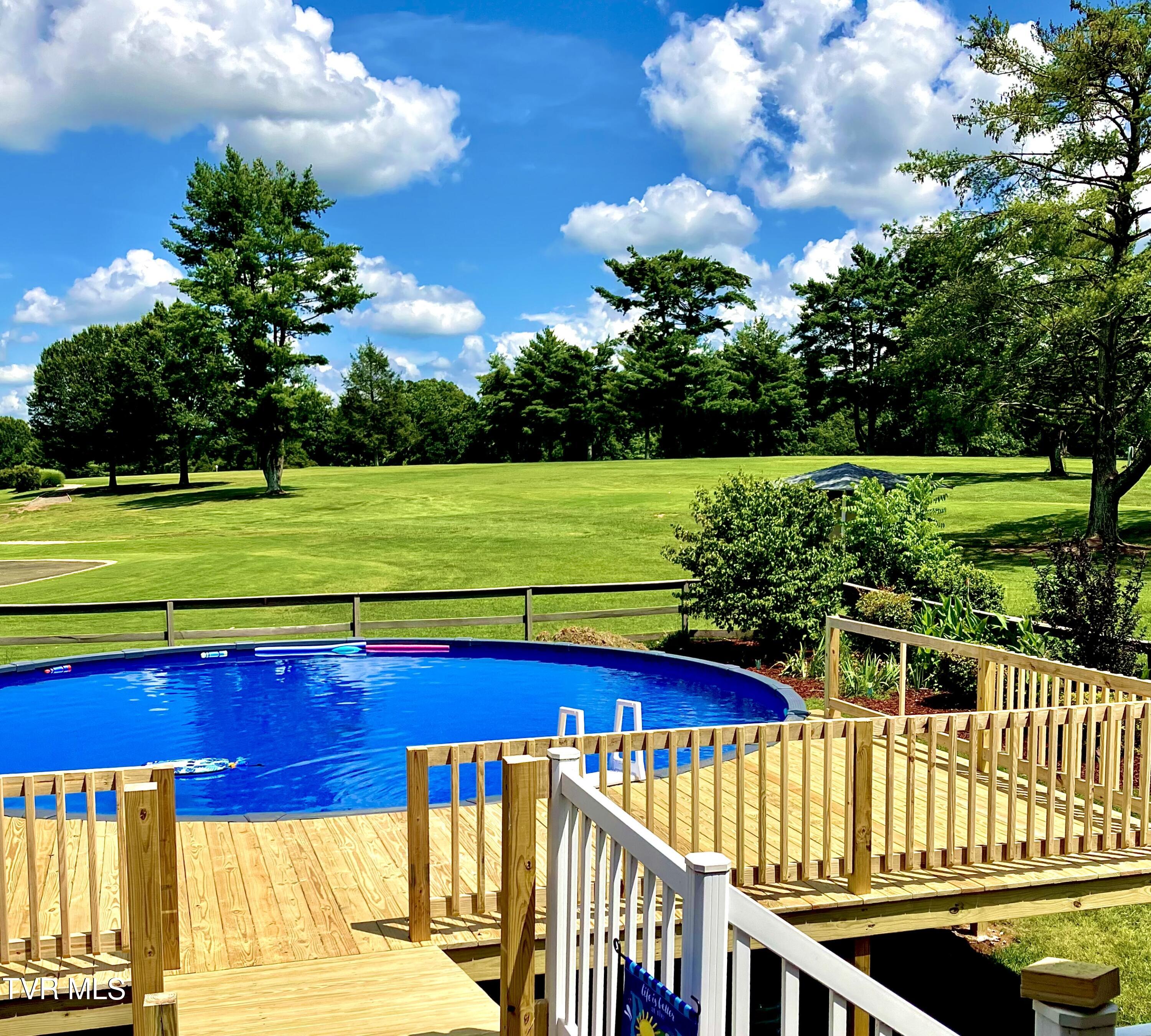 70 Par Lane Greeneville, TN 37743 - Photo 25 of 54 25 (2)