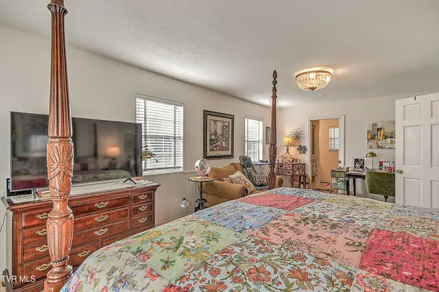 $589,900 | 70 Par Lane, Greeneville, TN 37743