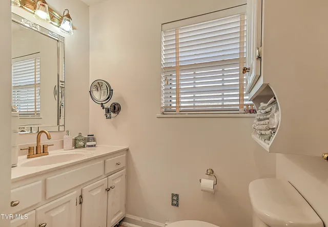 $589,900 | 70 Par Lane, Greeneville, TN 37743