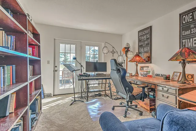 $589,900 | 70 Par Lane, Greeneville, TN 37743