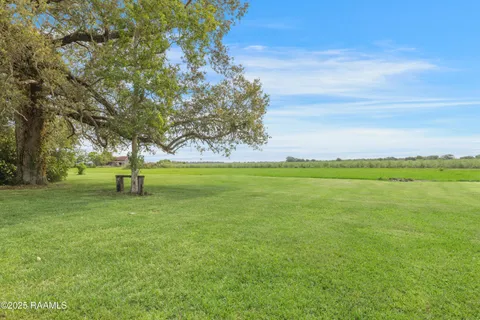 $199,000 | 17639 Pelican Road, Erath, LA 70533