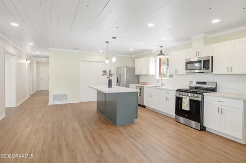 $199,000 | 17639 Pelican Road, Erath, LA 70533