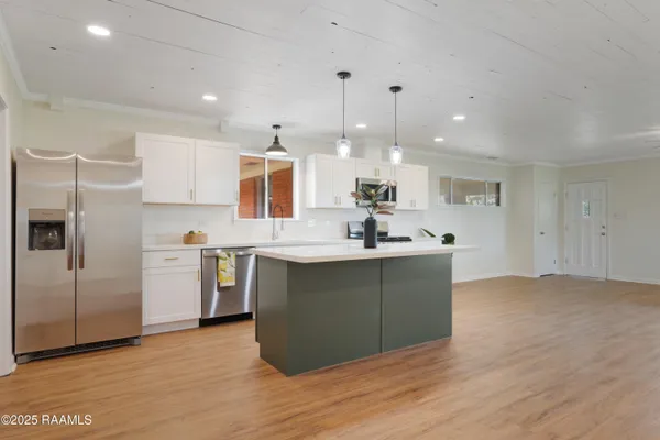 $199,000 | 17639 Pelican Road, Erath, LA 70533