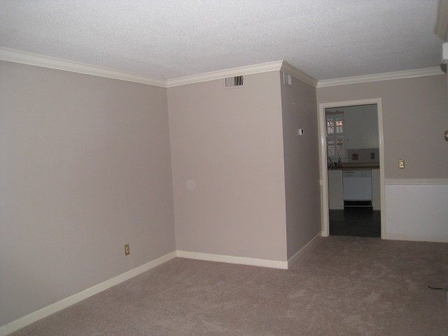 501 Edwards Road, Unit 36 Greenville, SC 29615 - Photo 2 of 7 Gallery Image 2