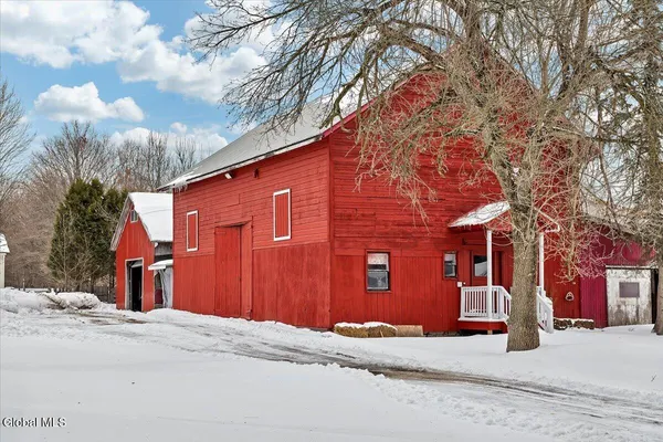 $625,000 | 120 Weatherwax Road, Poestenkill, NY 12140