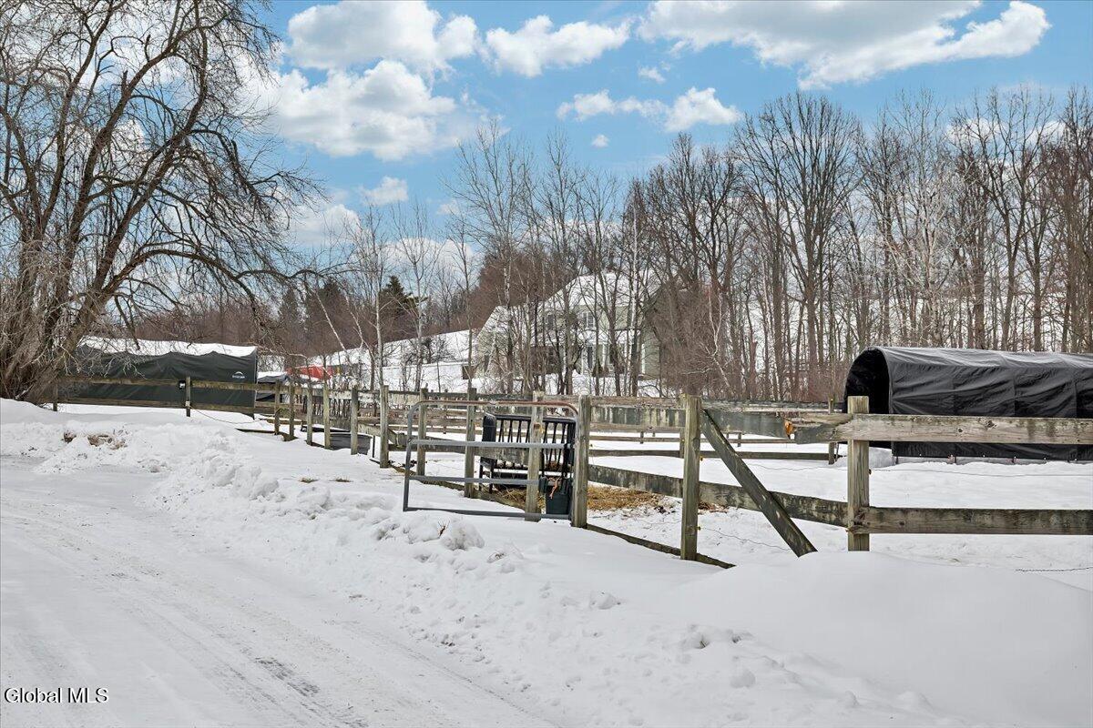 120 Weatherwax Road Poestenkill, NY 12140 - Photo 46 of 59 41-P1713767