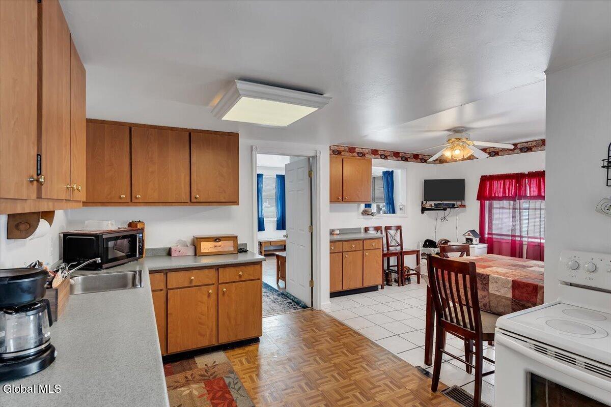 120 Weatherwax Road Poestenkill, NY 12140 - Photo 9 of 51 09-P1713861